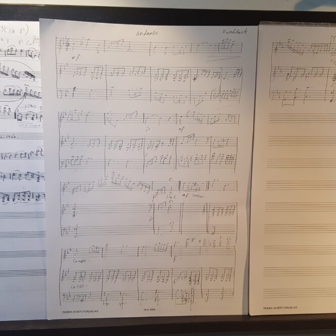 a picture of note music